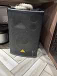 Behringer     EUROLIVE B1520 PRO