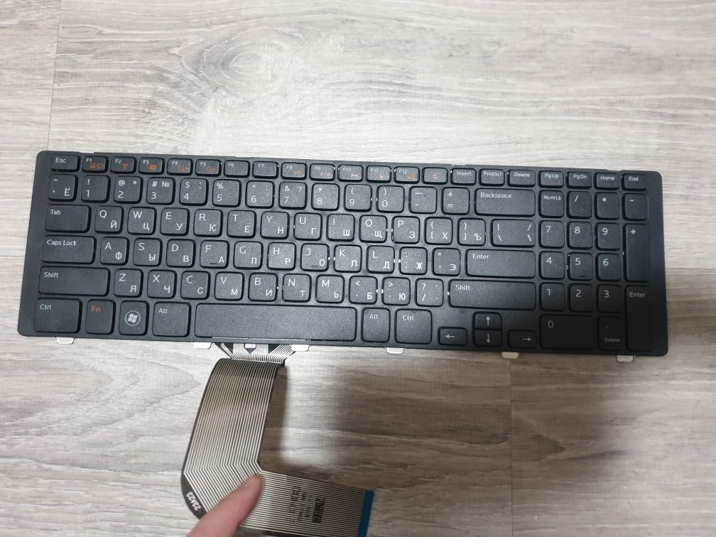 Клавиатура для ноутбука Dell Inspiron N7110