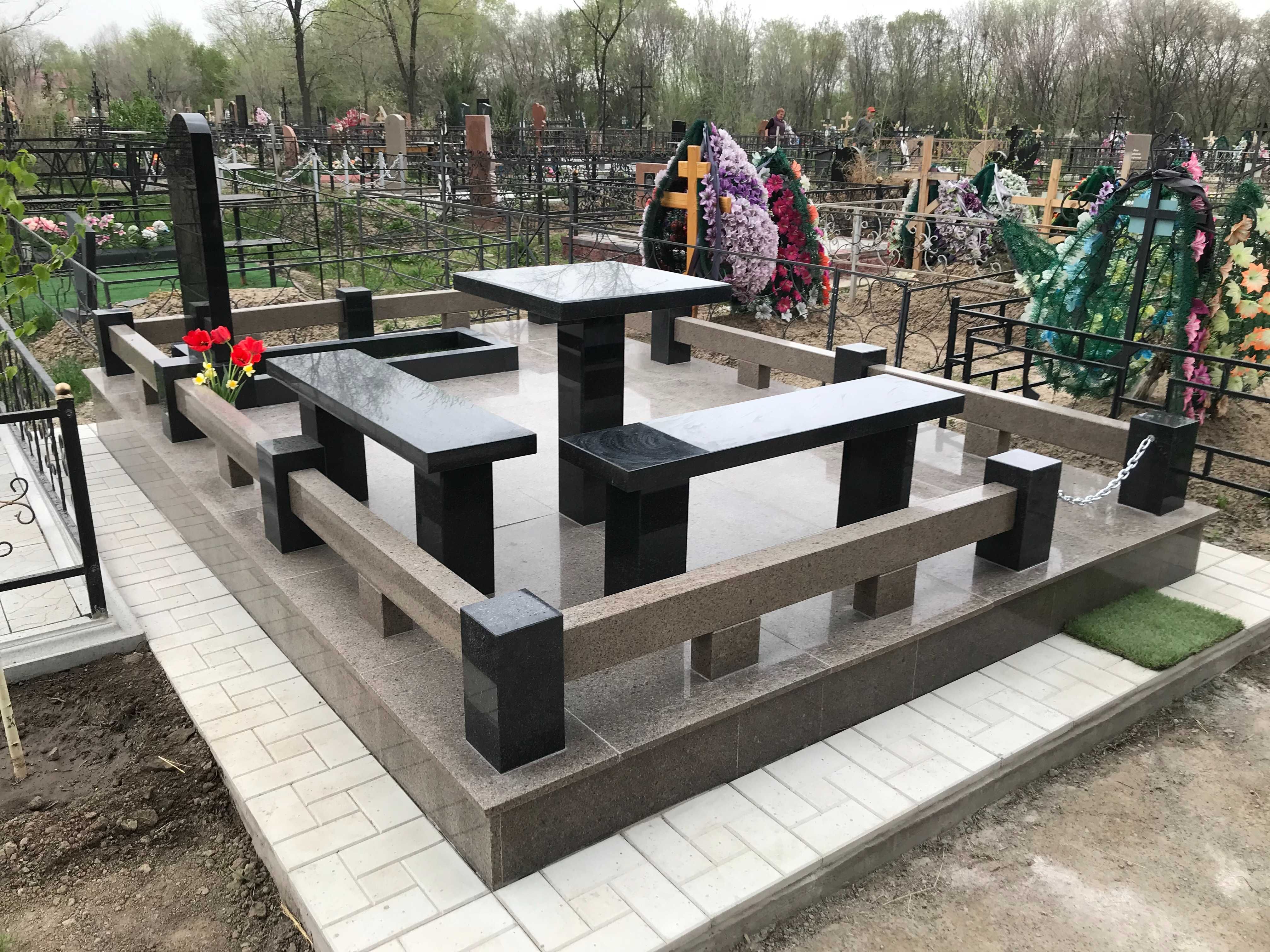 Оградки, Таблички, Памятники, Благоустройство могил.