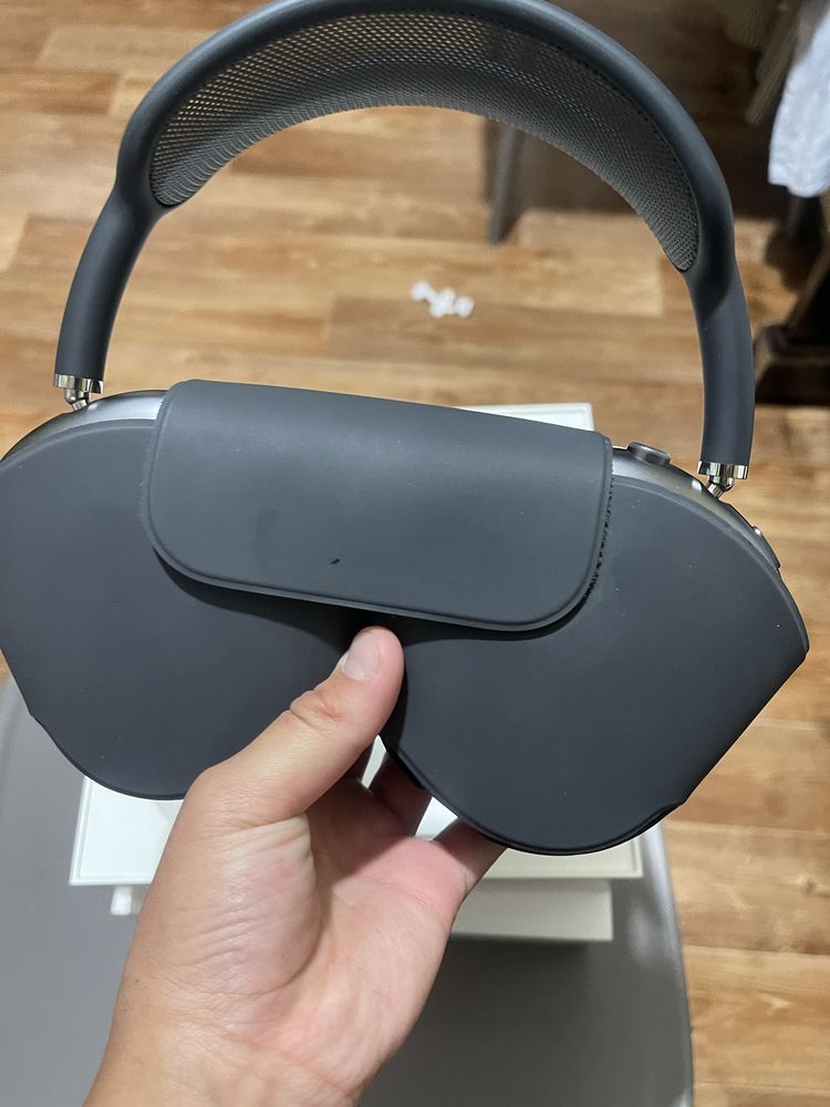 Оригинальный Air Pods Max новый черном цвете.СРОЧНО!!!