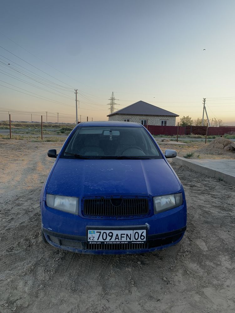 Шкода Фабия 2002