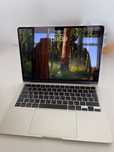 MacBook Air M2 (13") 2022 | 8 ГБ / 256 ГБ SSD | Идеальное состояние
