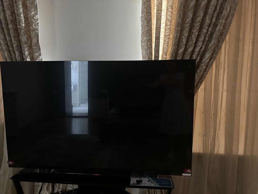 Телвизор LG , смарт