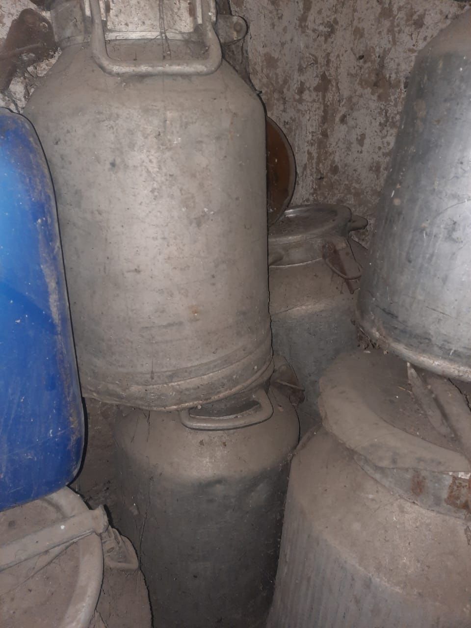 Продам фляги разные.