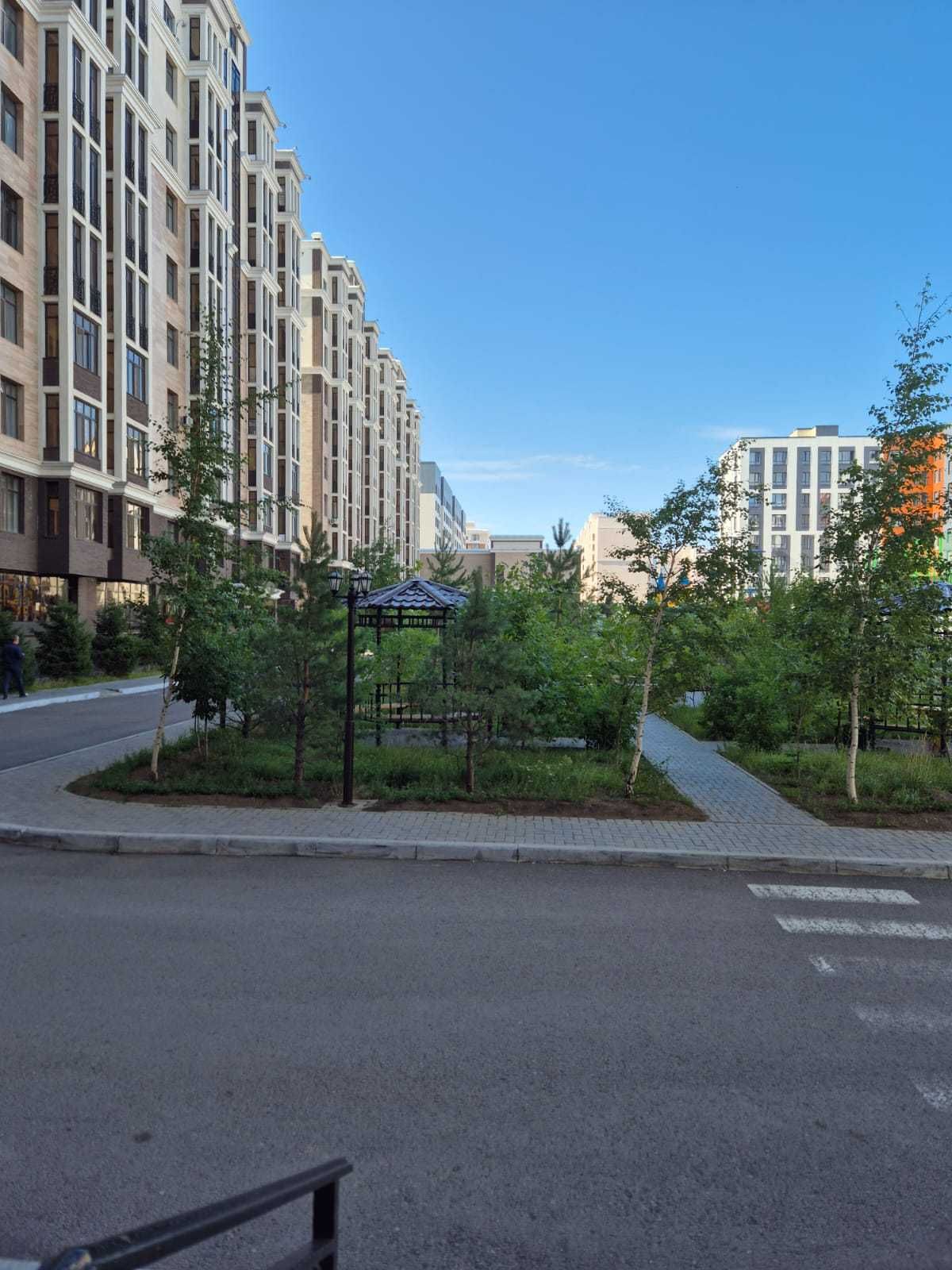 Продаю 1-комн. по ул.Омарова 27, район КазГЮУ.