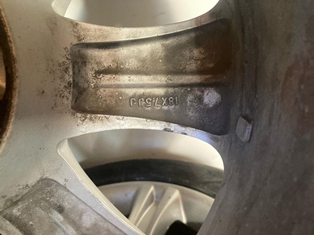 Оригинальные диски на R18 Lexus