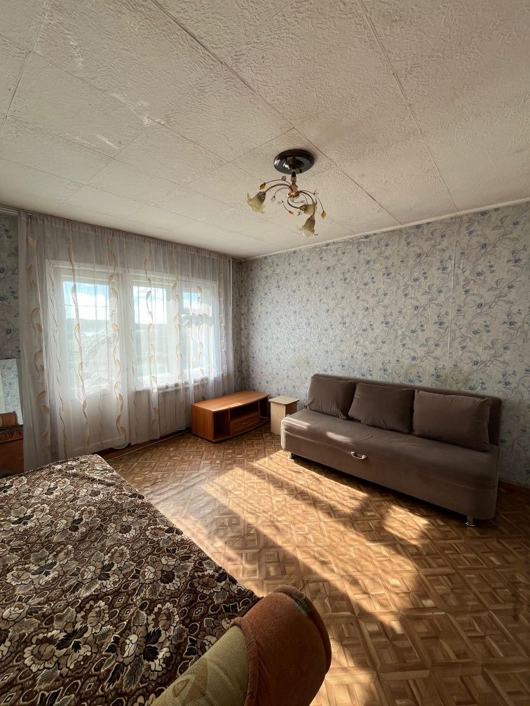 Продам 2х комн.кв.район школы №1.