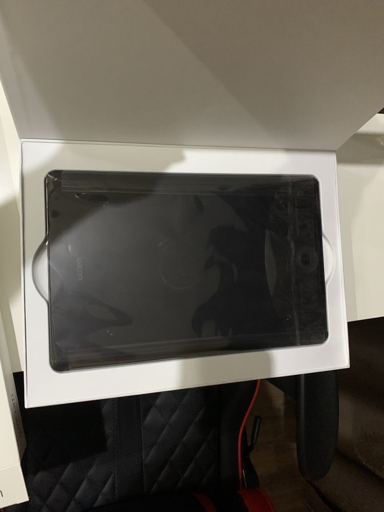 Wacom Intuos Pro профессиональный графический планшет