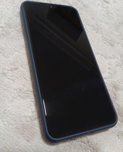 Vivo Y21 смартфон