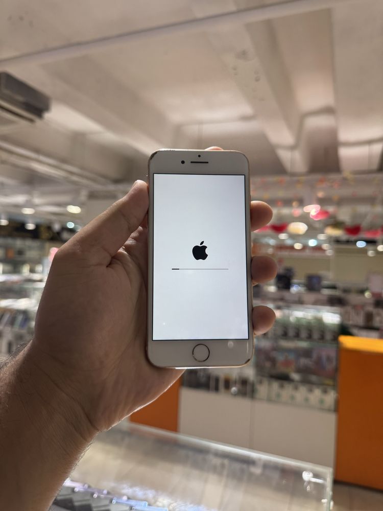 Iphone 8 64gb……..