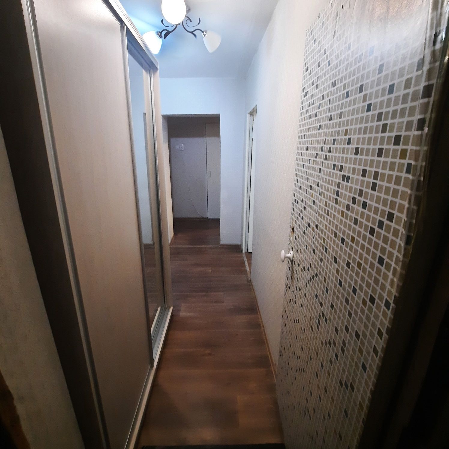 Продается квартира на мамраева