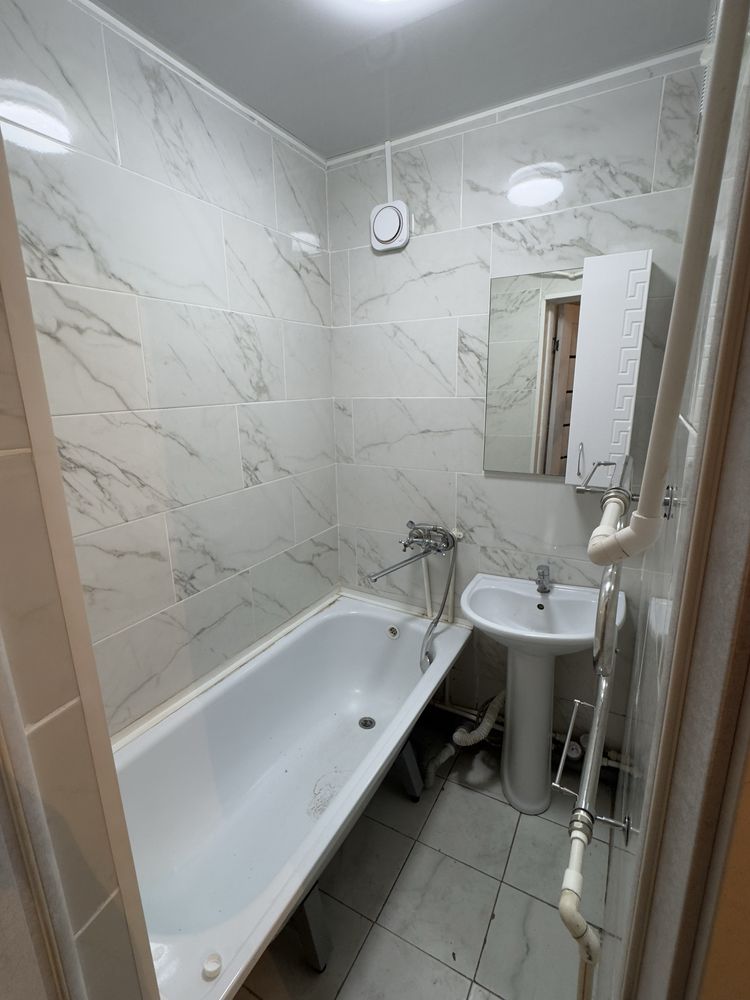 Продам дом 3x комната 62 квалрат метр 5этаж в хорошем состояние торг е