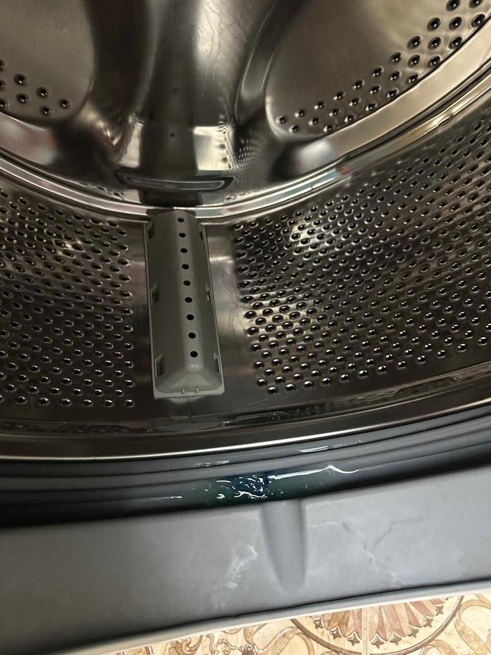 Стиральная машина Hotpoint Ariston