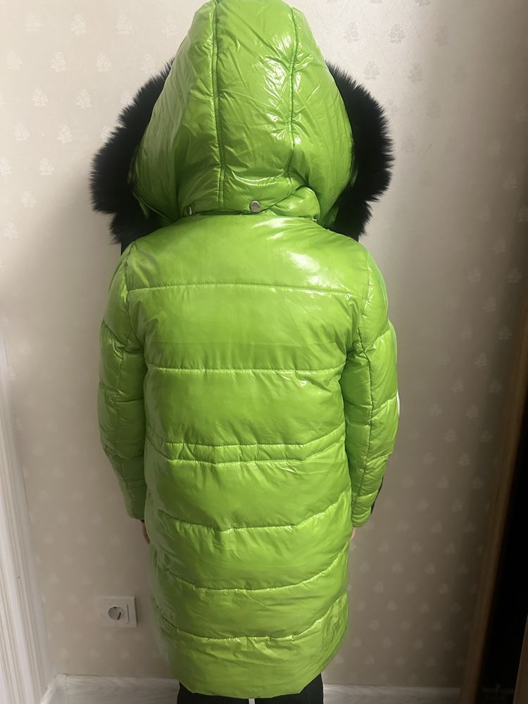Куртка зимняя 122/128 на 7-8 лет
