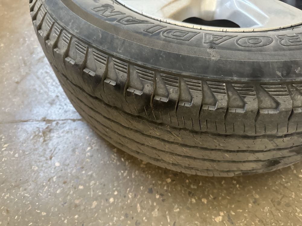 Шины летние размер 265.65 R17 в хорошем состние
