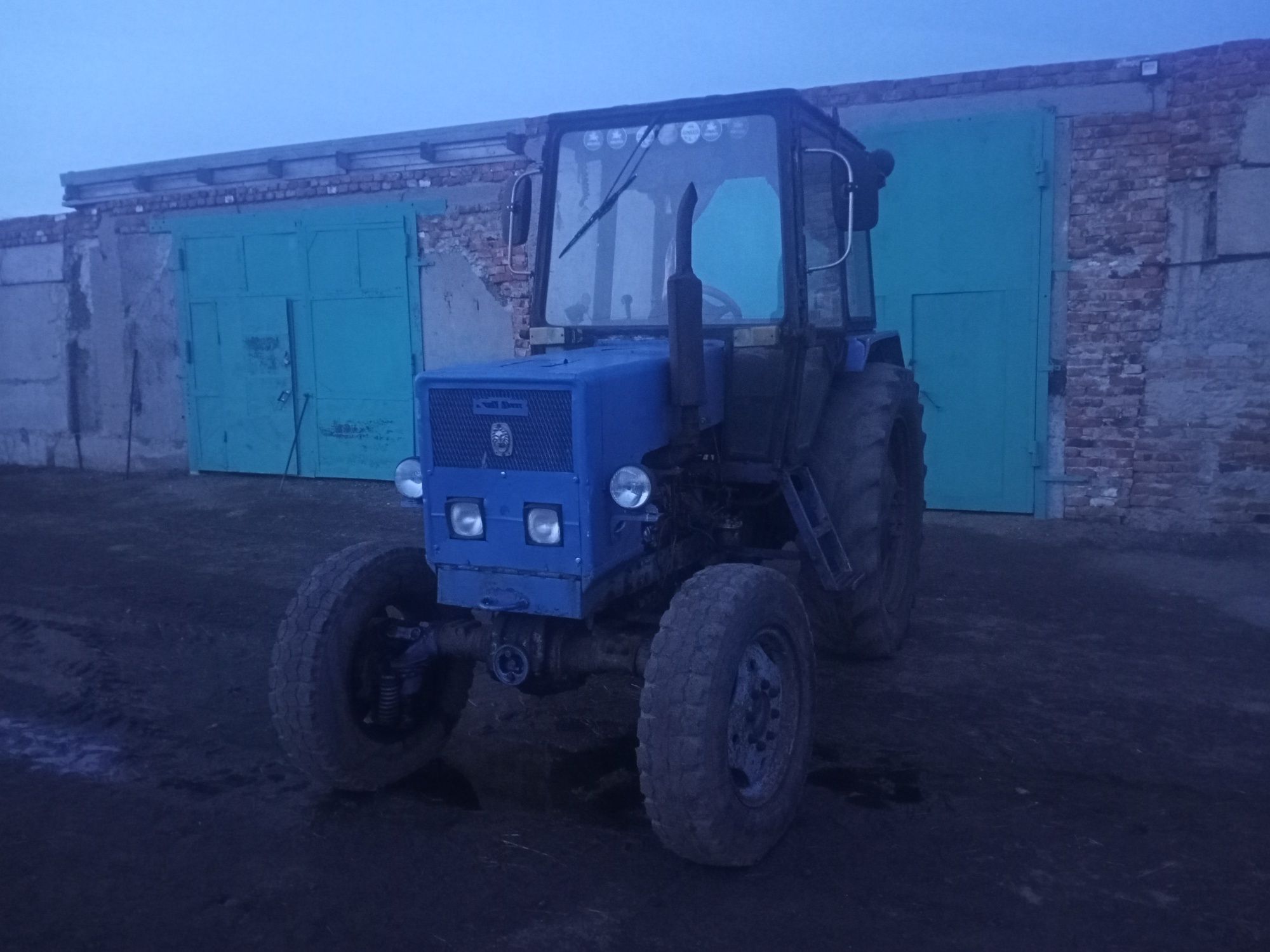 "Продам трактор Т40 АМ, с ведущим мостом и большой кабиной"