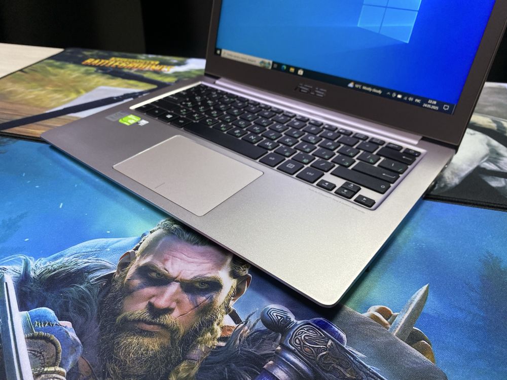 Ультрабук Asus ZenBook UX303L Core i7-5500U! 4GB! SSD 512GB! 940M 2GB