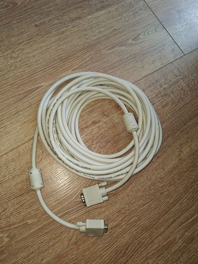 Кабель компютерный High Speed VGA - VGA 10 м., ферритовые кольца.