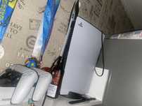 PlayStation 5 (PS5) + 2 джойстика • Отличное состояние