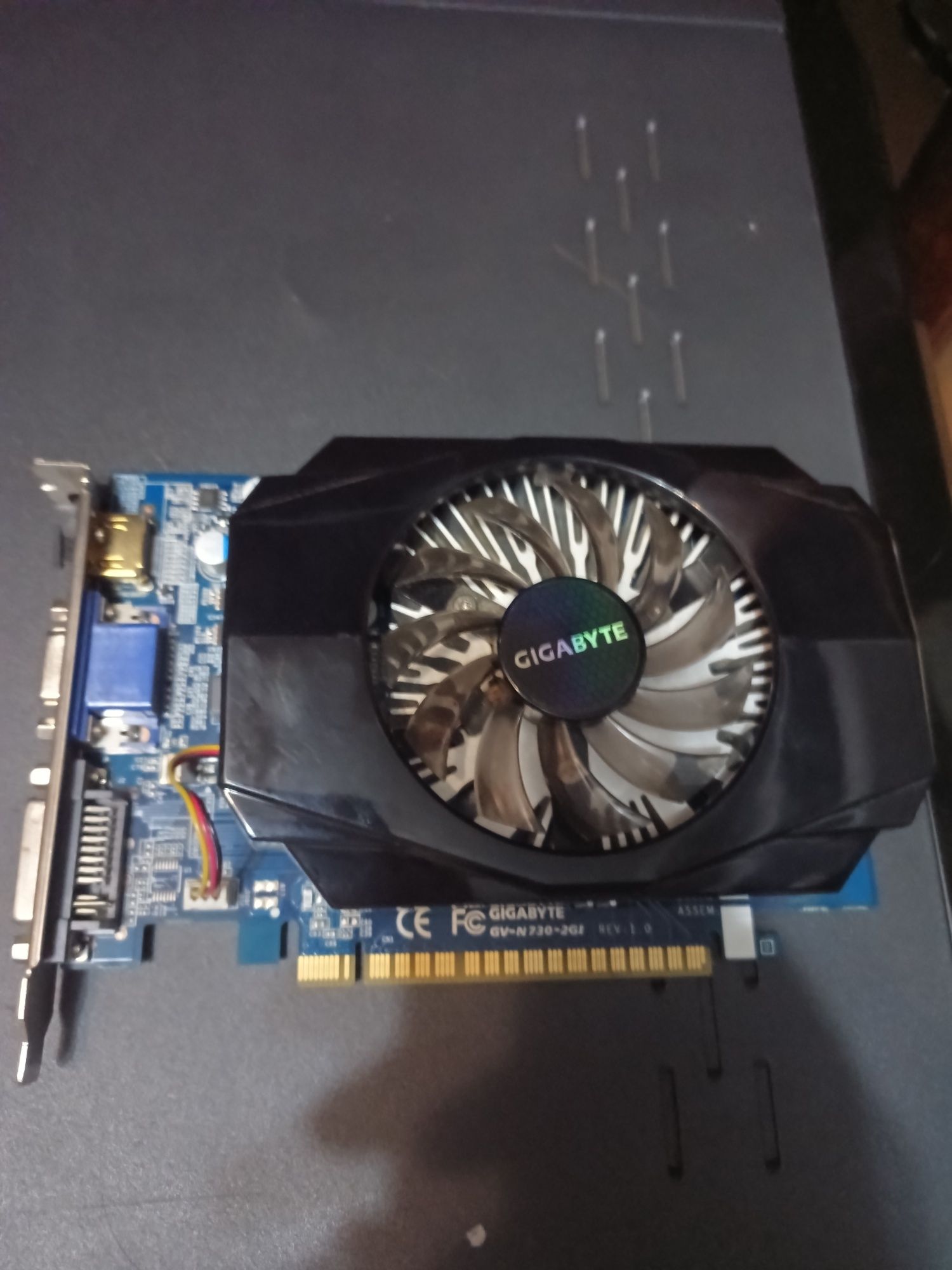 Продам gigabyte gt 730