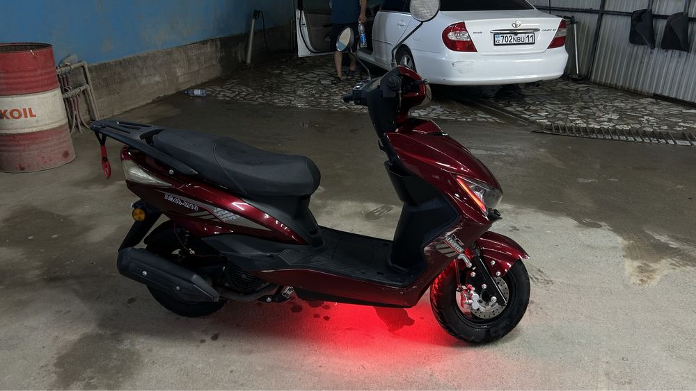 М8 про на хаду 165 куб ALM|moto нови 2мың пробек кофра бар каска бар