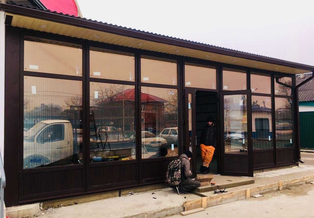 офисные перегородки алюминиевые пластиковые витражи стеклопакет окна