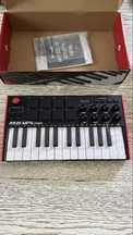 MIDI-клавиатура AKAI MPK mini mk3