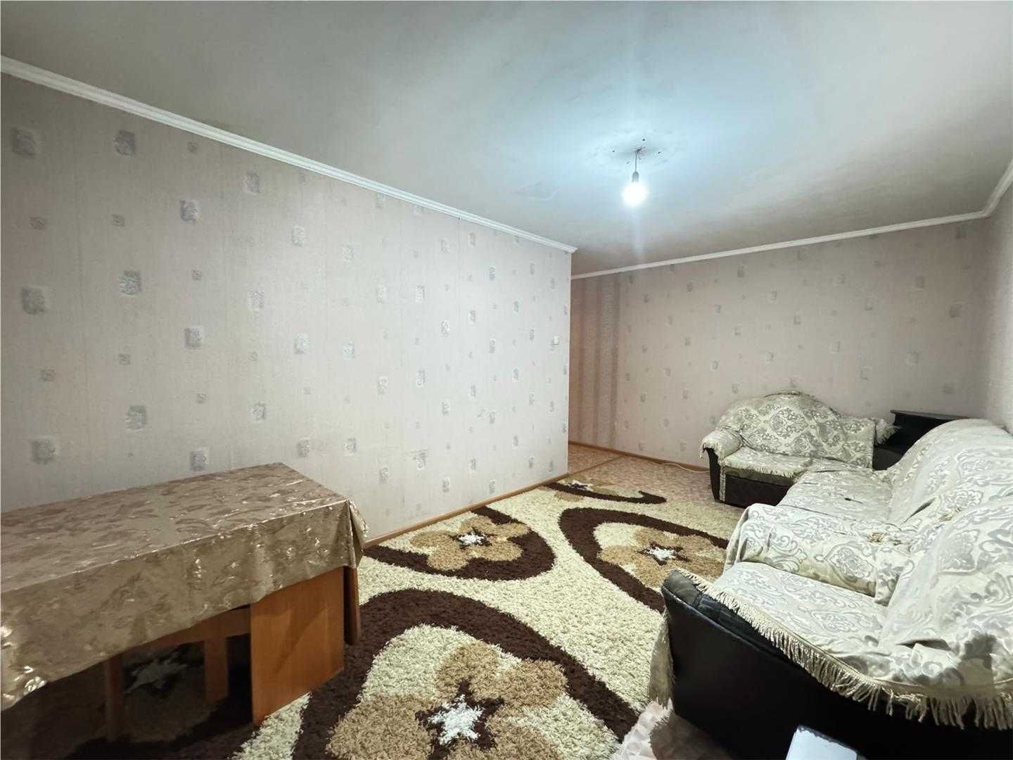 Продам 2х комн квартиру на 3 мкр