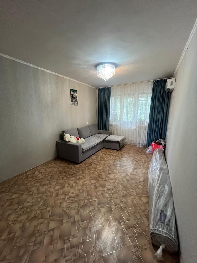 Продам квартиру Абая 51