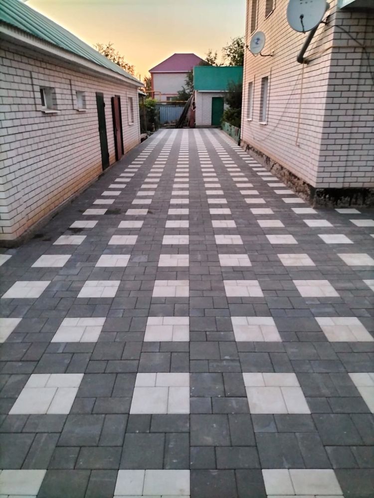Брусчатка Төсейміз