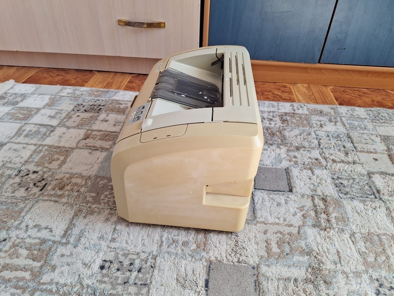 Принтер HP . Жасап тұр