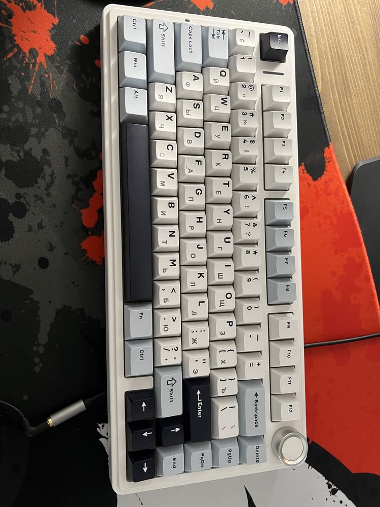 Aula F75 с русской раскладкой