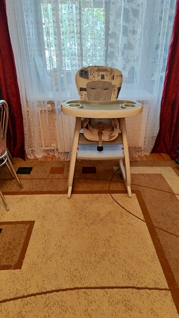 Детский стульчик
