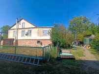 Продаю двухэтажный 5 комнатный жилой дом в Новой Тихоновке.