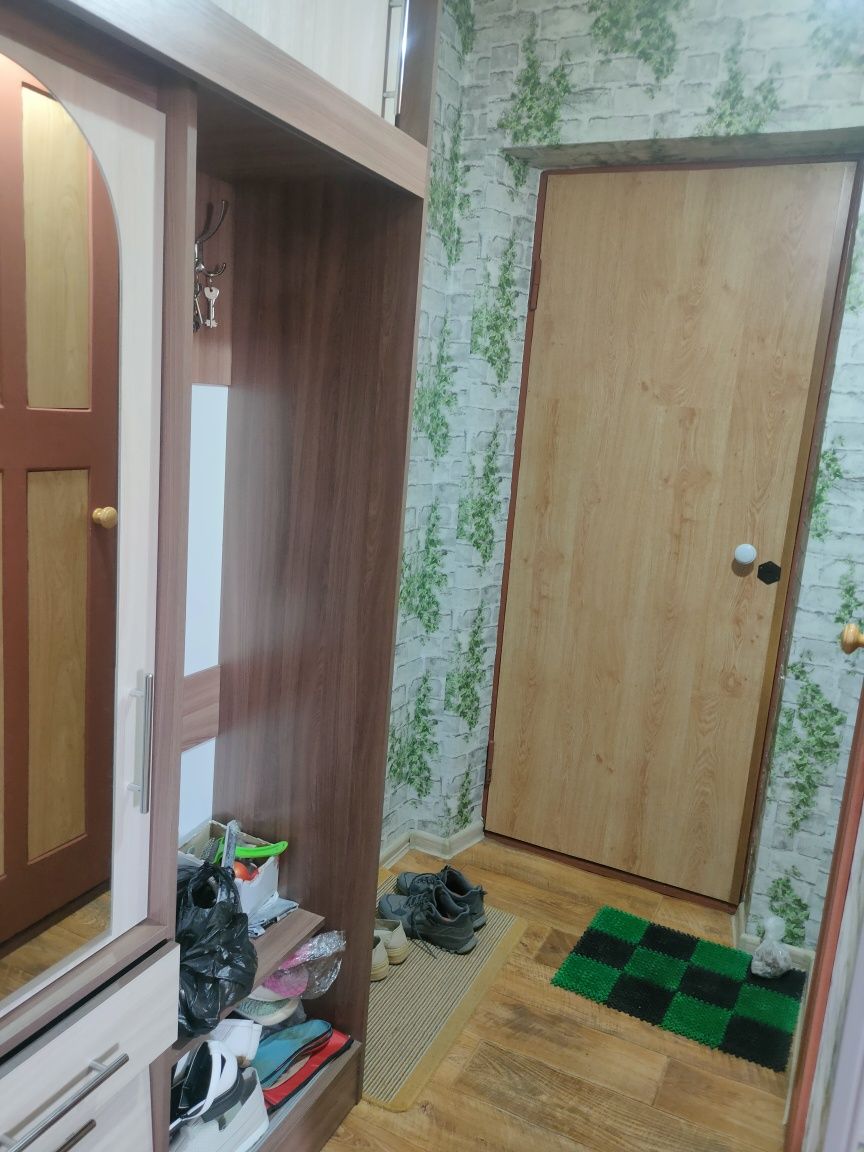 Продам однокомнатную квартиру на Защите