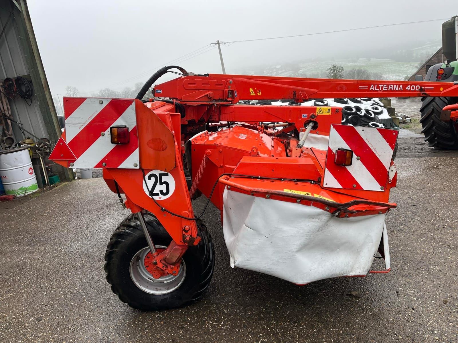 Прицепная косилка Kuhn Alterna400.  Заказ. Находится во Франции.