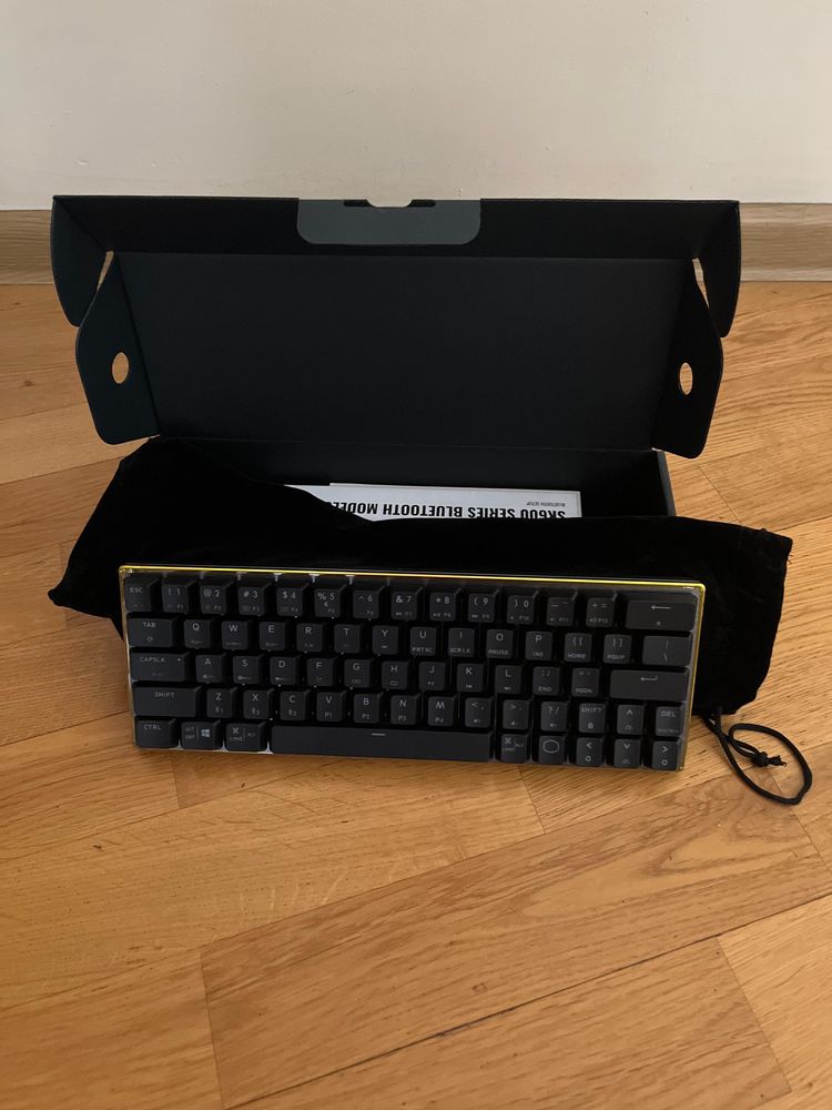 Продам механическую игровую клавиатуру Cooler Master