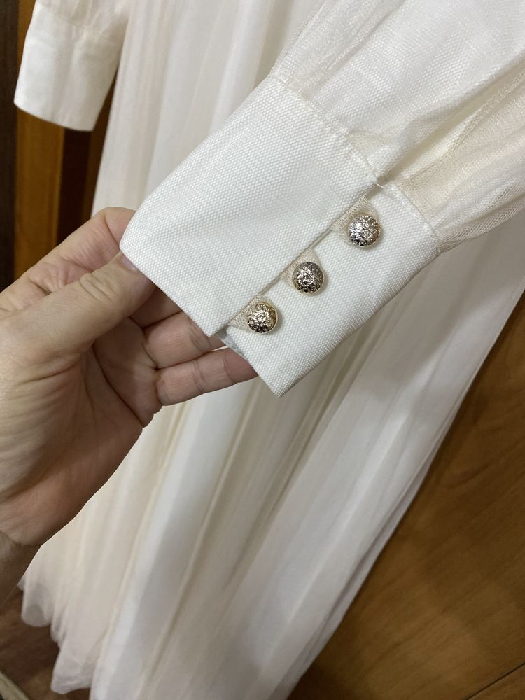 Продам платье красивое