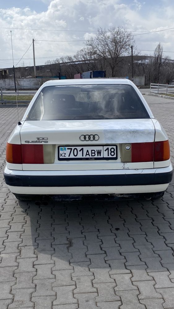 Ауди 100 с4 93г 2.6 об кватро