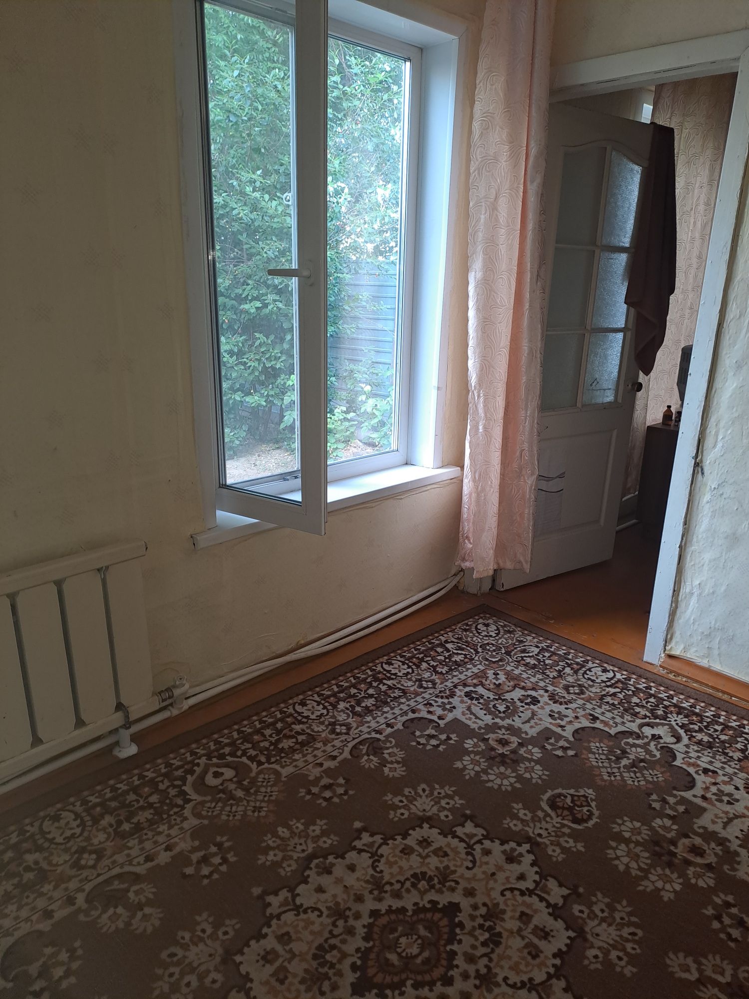 Продается 1/4часть дома в районе Мясокомбината