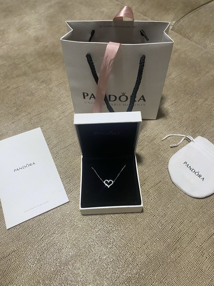 Pandora кулон в форме сердца