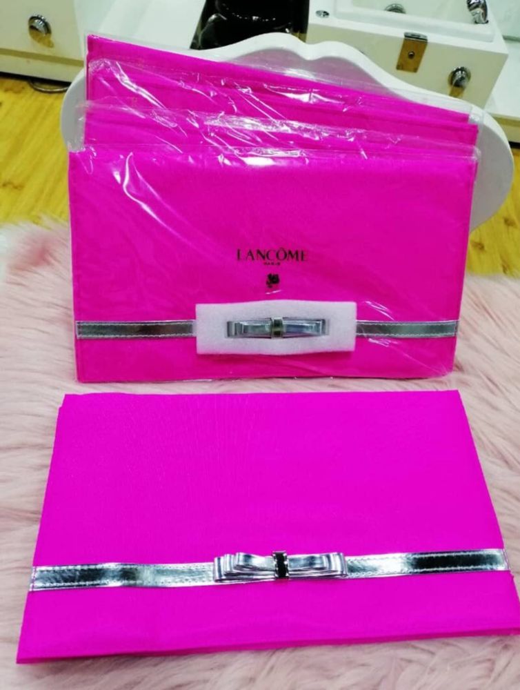 Косметички Dior,lancome  и многое другое.