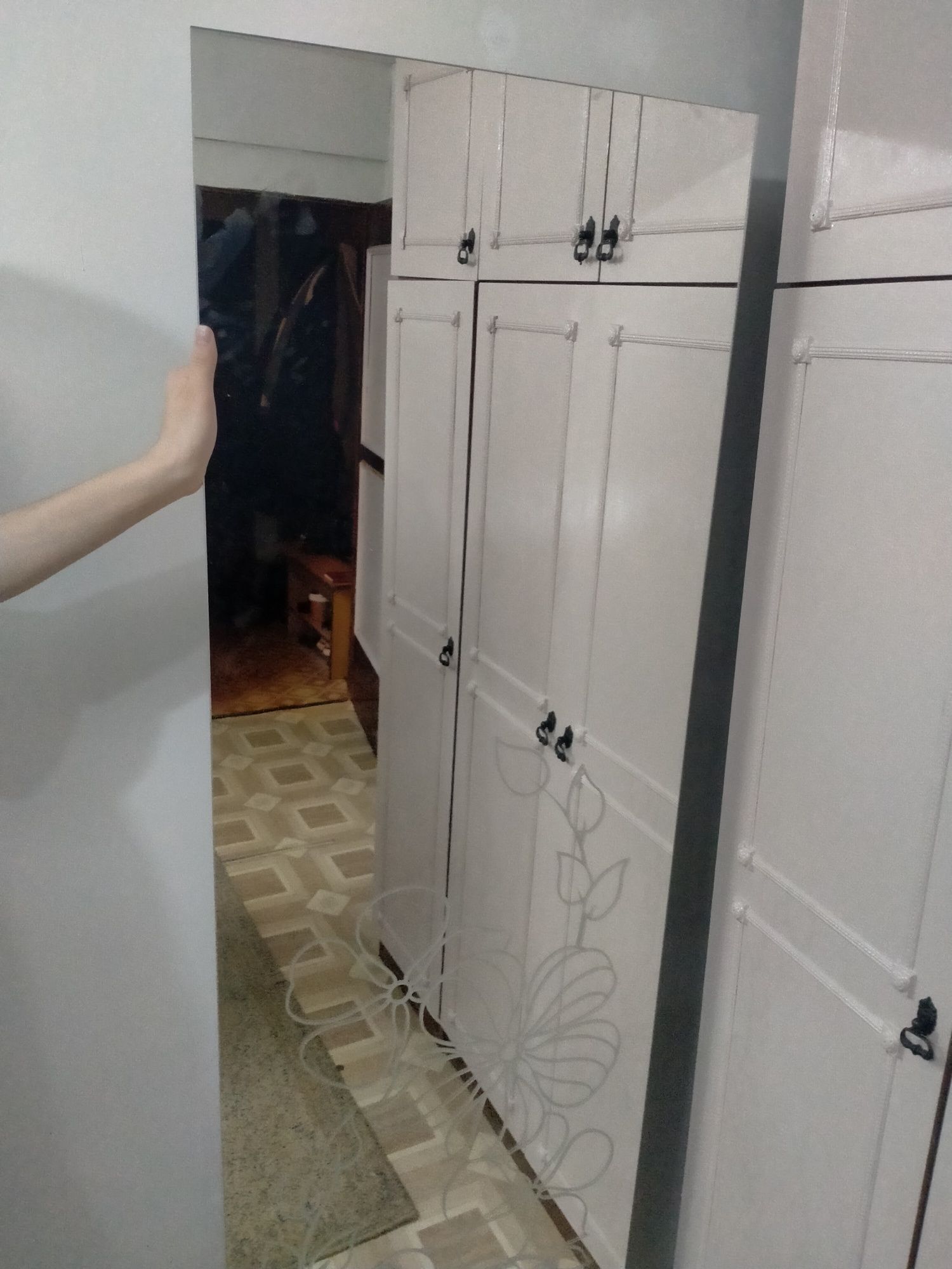 Зеркало в прихожую