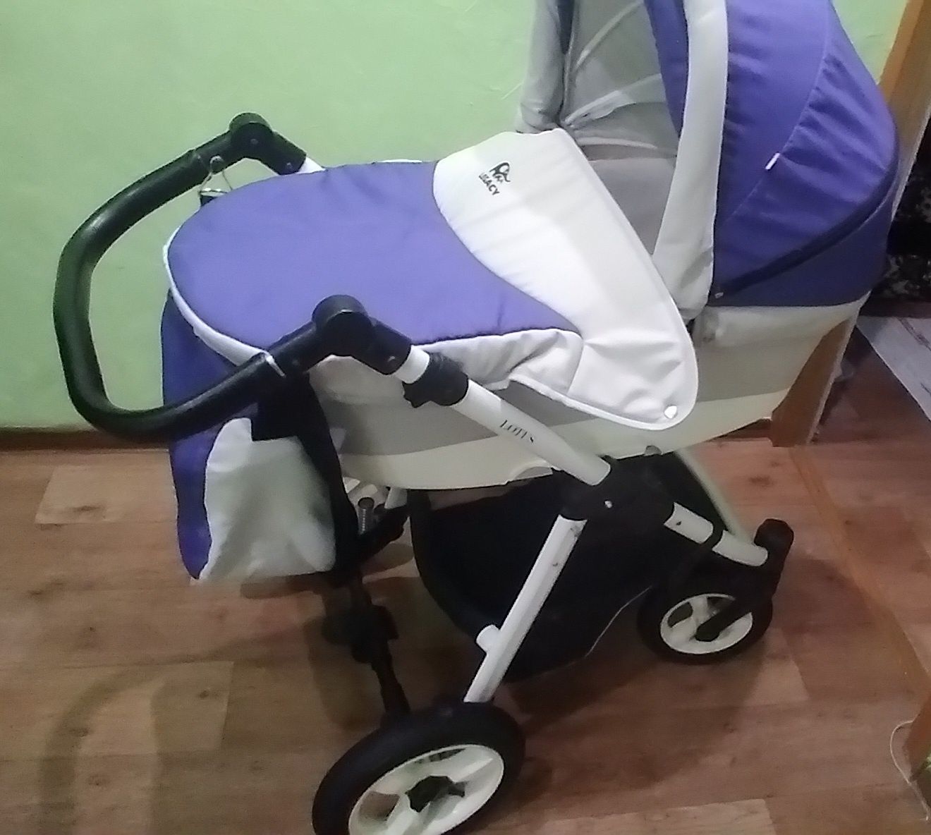 Продам детскую коляску