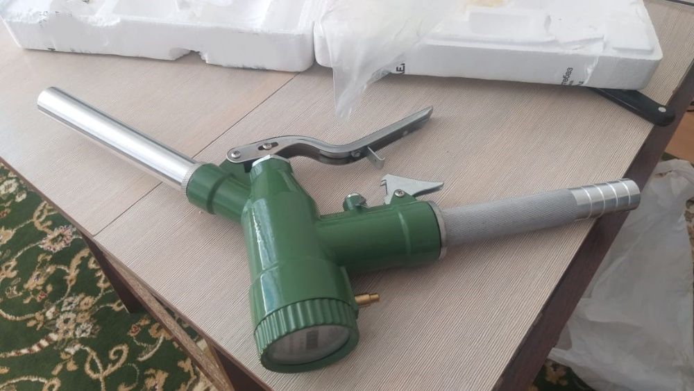Заправочный пистолет со счётчиком