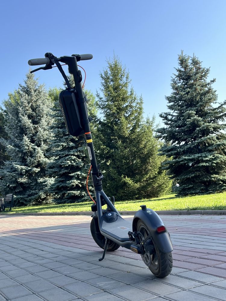 Электро самокат ninebot f30 plus