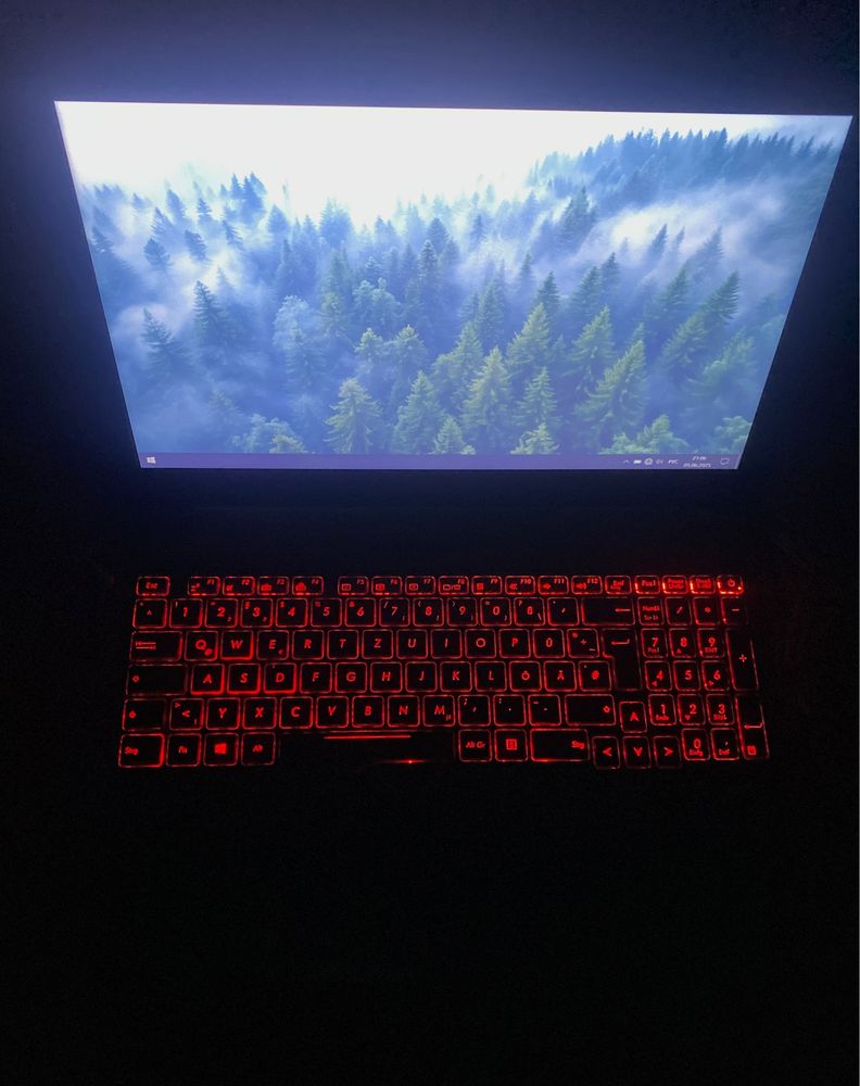 Игровой Ноутбук Asus Rog