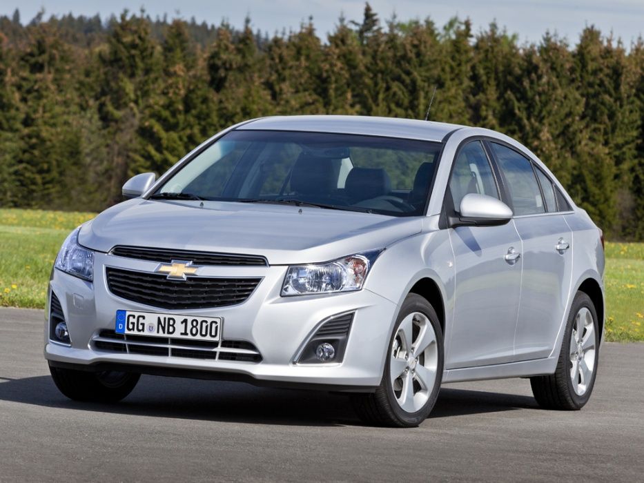 Бампер передний на Шевроле Круз 11- Chevrolet Cruze 11-