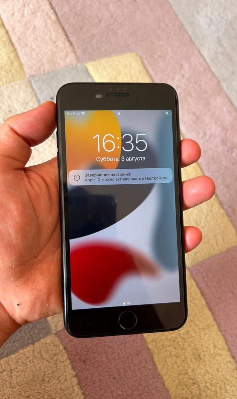 Продам iPhone 7 plus срочно