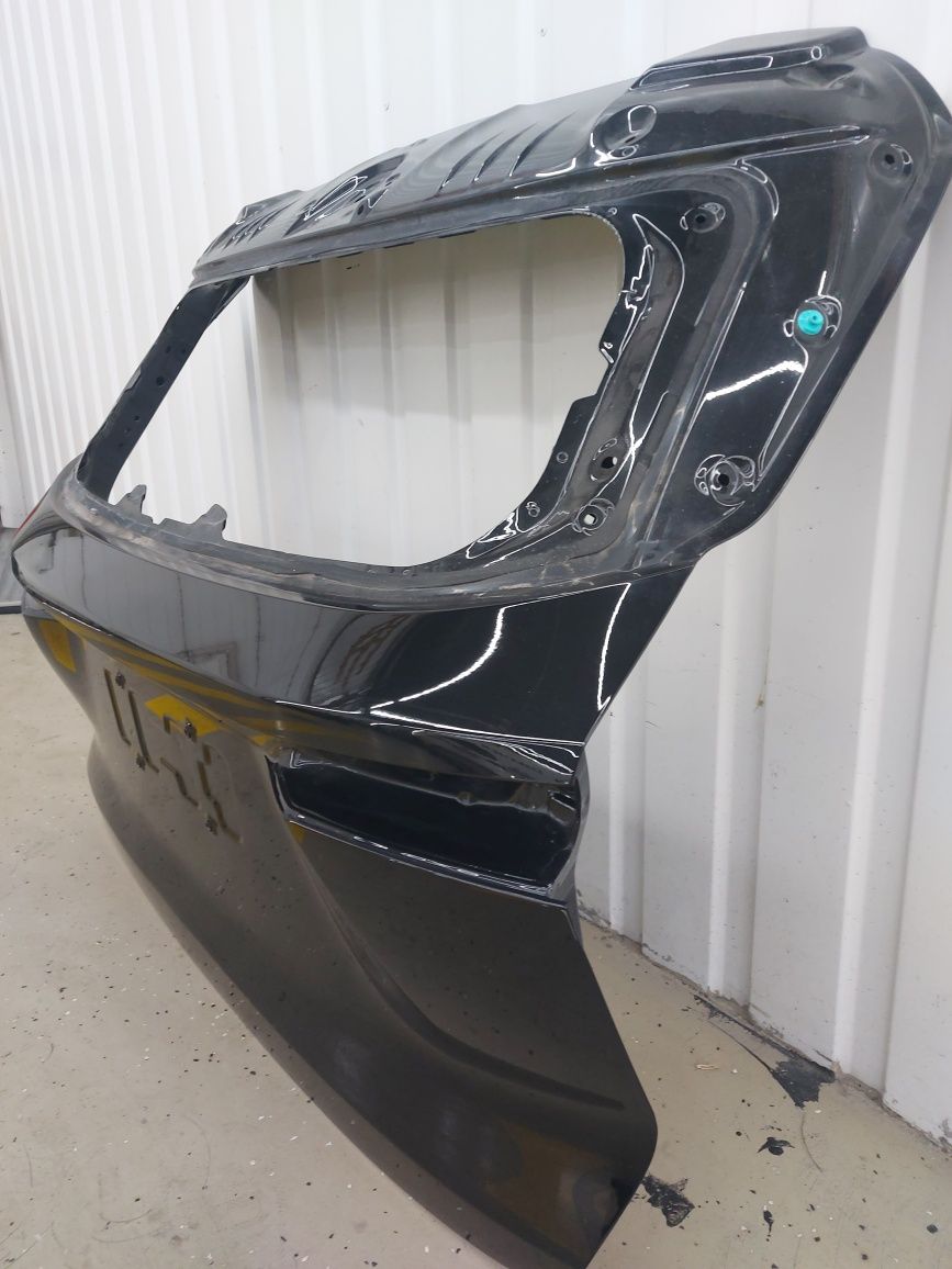 Продам дверь багажника Kaiyi X7
